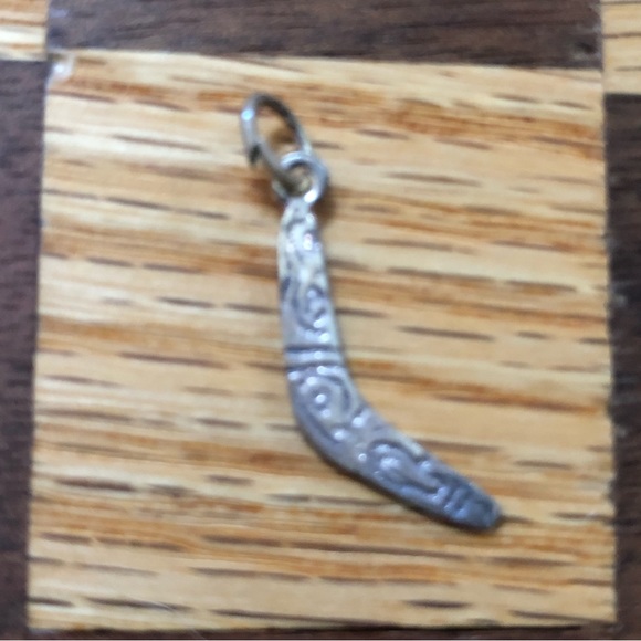 Boomerang Australian Charm - NEW in original packaging. Very unique piece ! - Picture 9 of 9